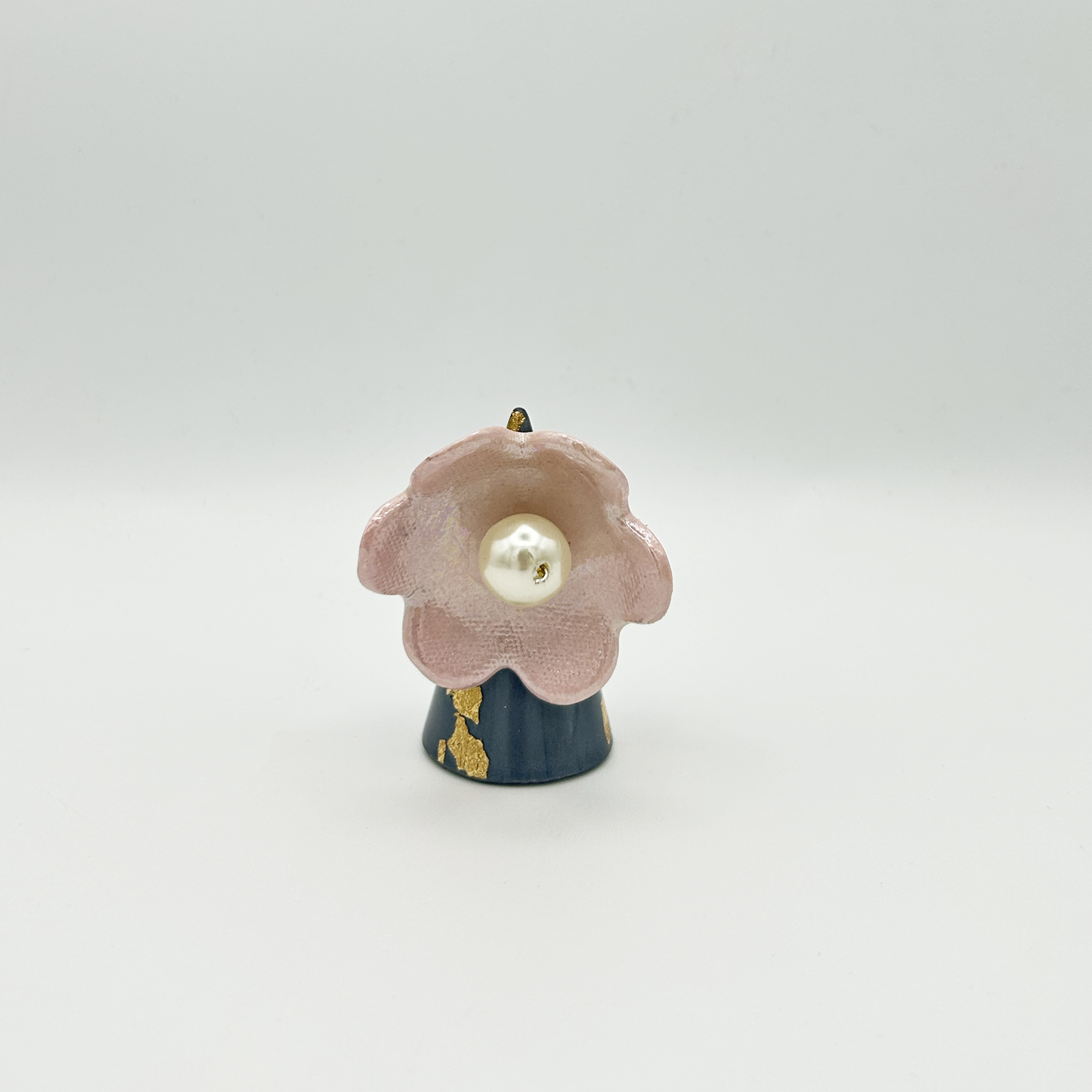 Retro bloom ring