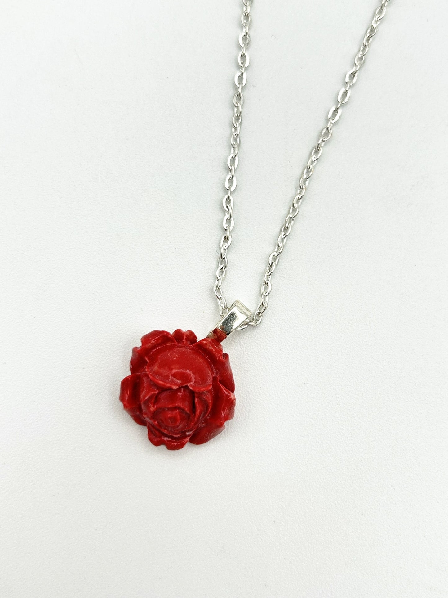 Belle necklace