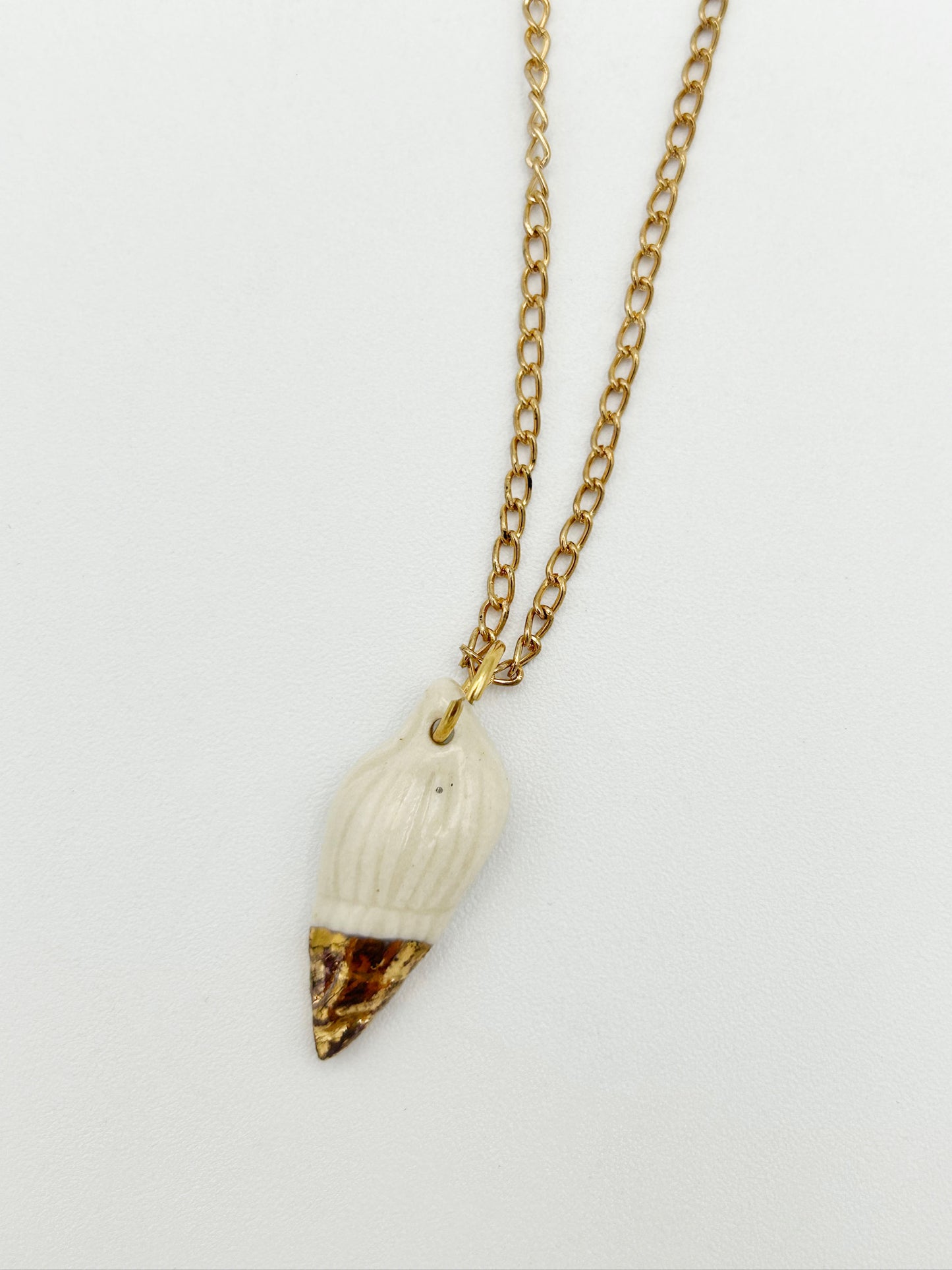 Sea shell necklace