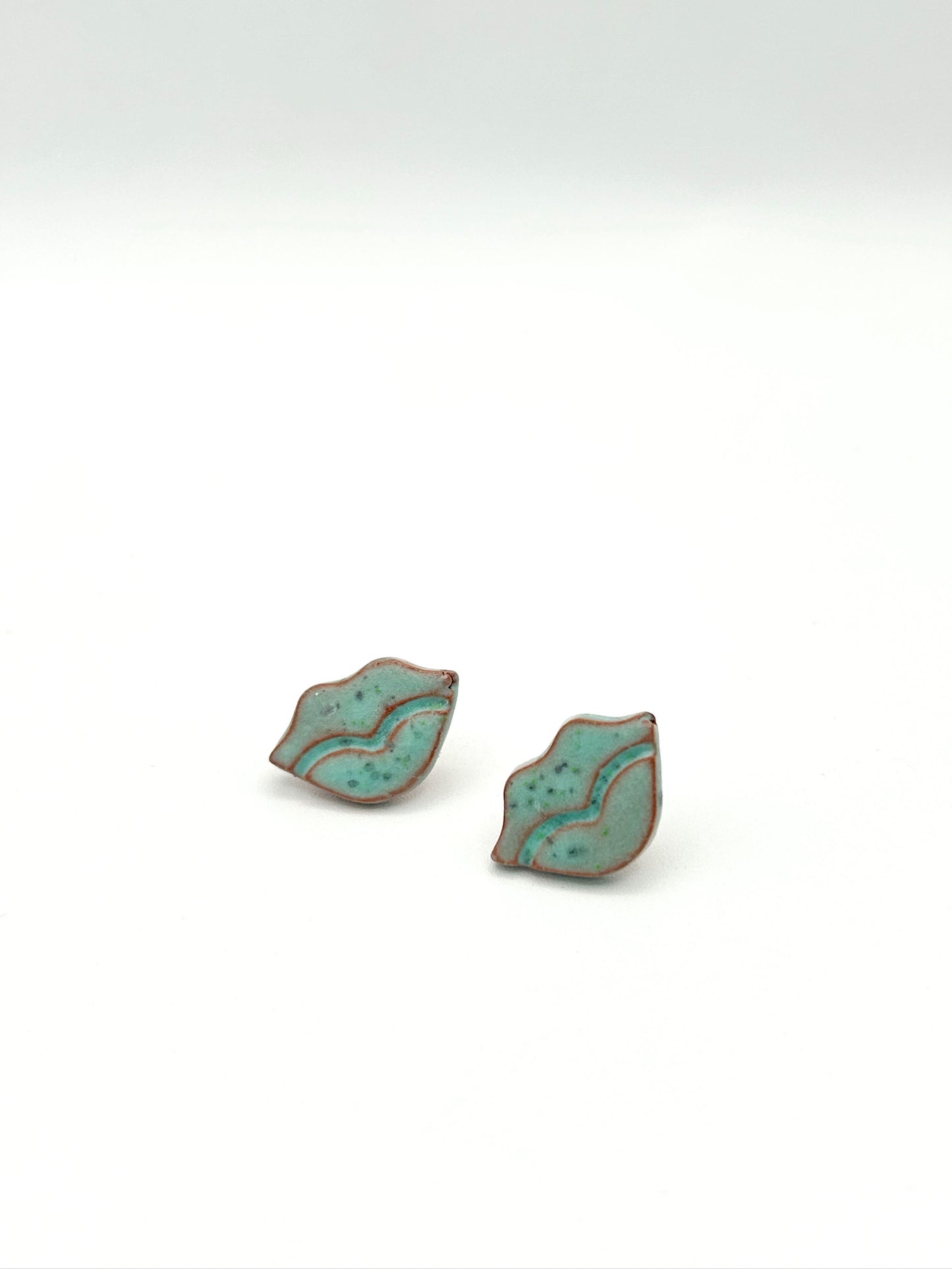 Lip studs