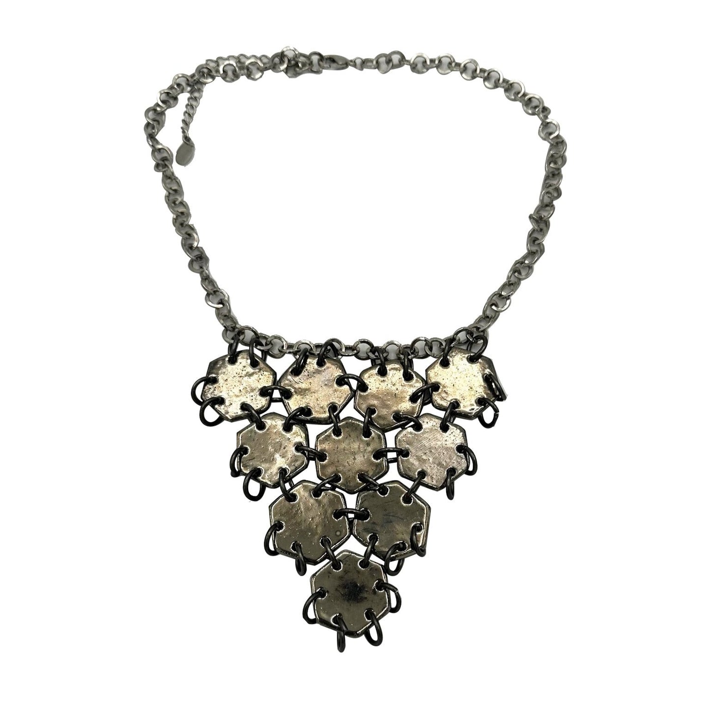 Shining armour necklace