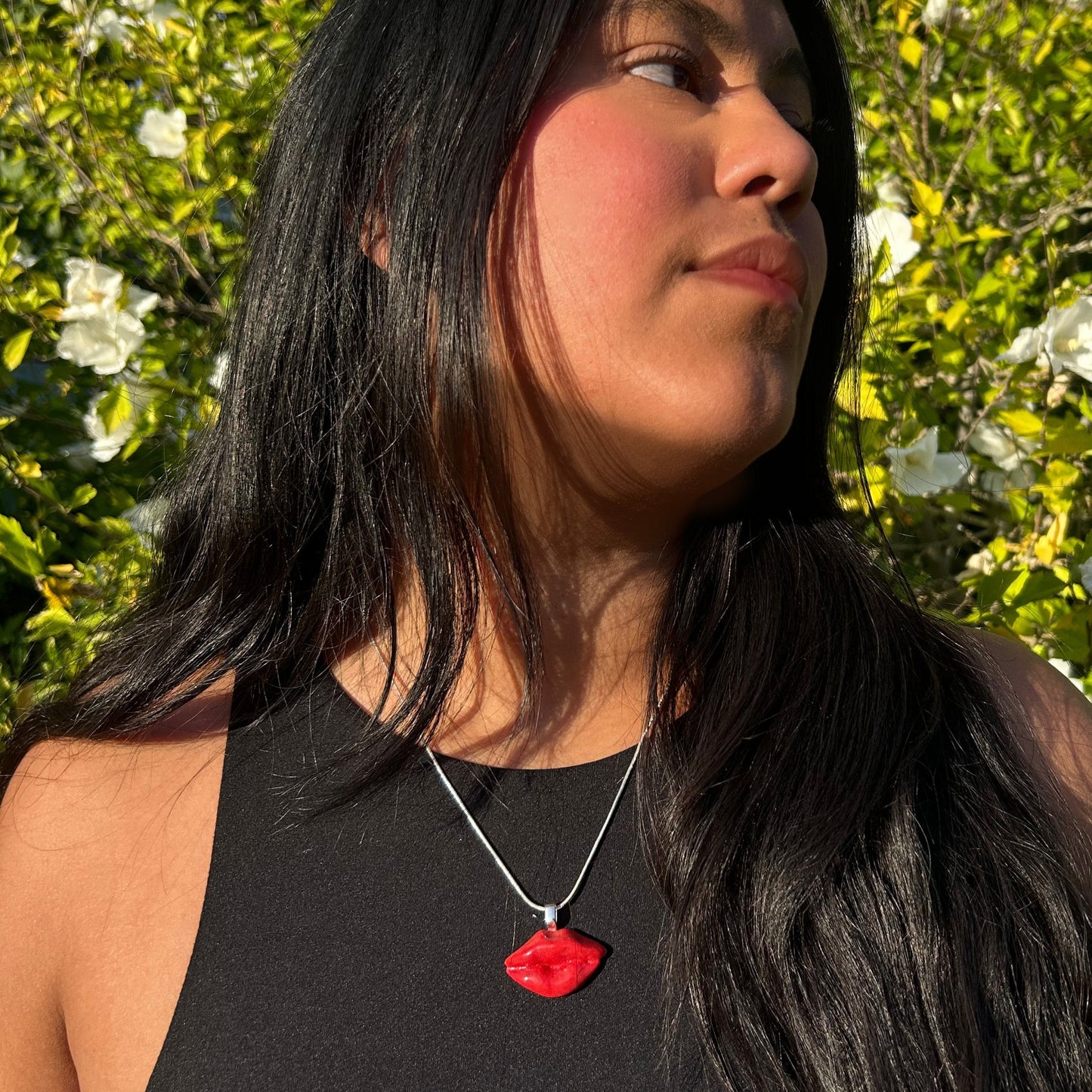 Lip necklace